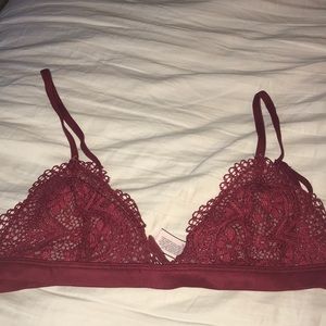 Victoria’s Secret Red Bralette!!